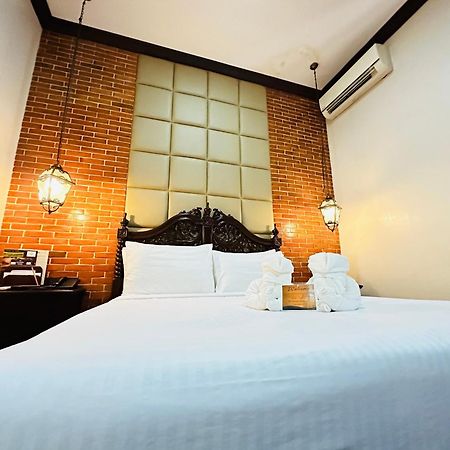 Vigan Plaza Hotel Ngoại thất bức ảnh