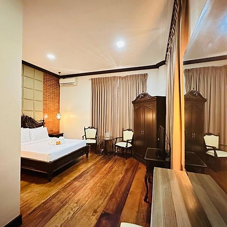 Vigan Plaza Hotel Ngoại thất bức ảnh