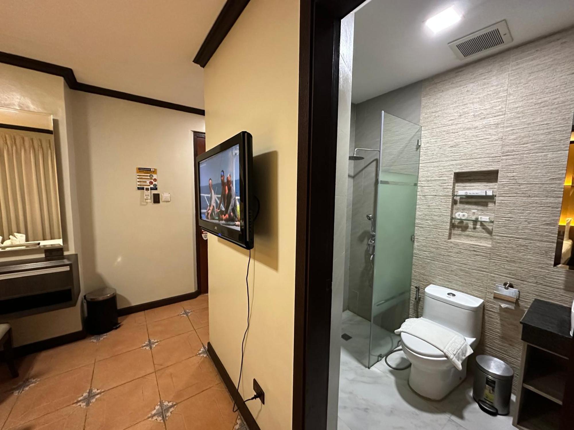 Vigan Plaza Hotel Ngoại thất bức ảnh
