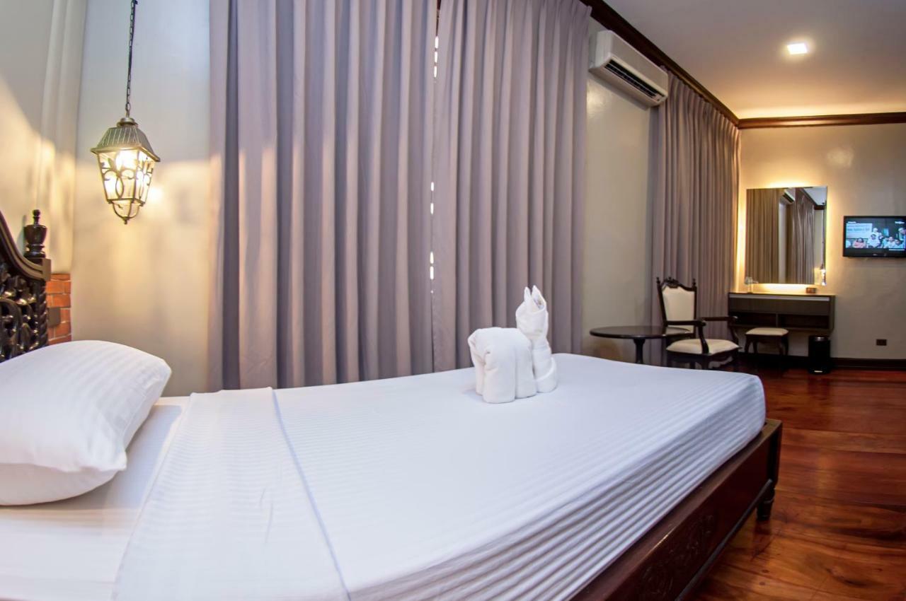 Vigan Plaza Hotel Ngoại thất bức ảnh