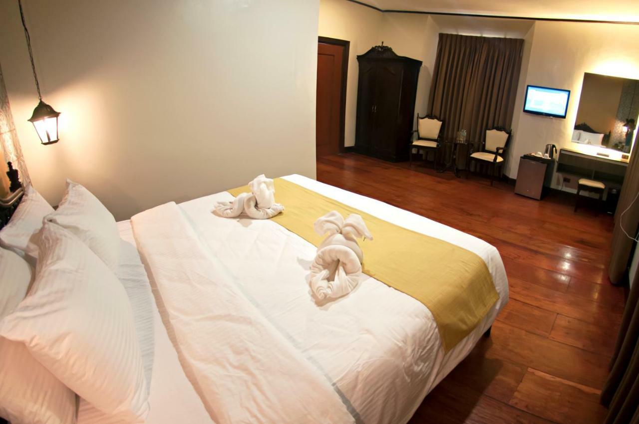 Vigan Plaza Hotel Ngoại thất bức ảnh
