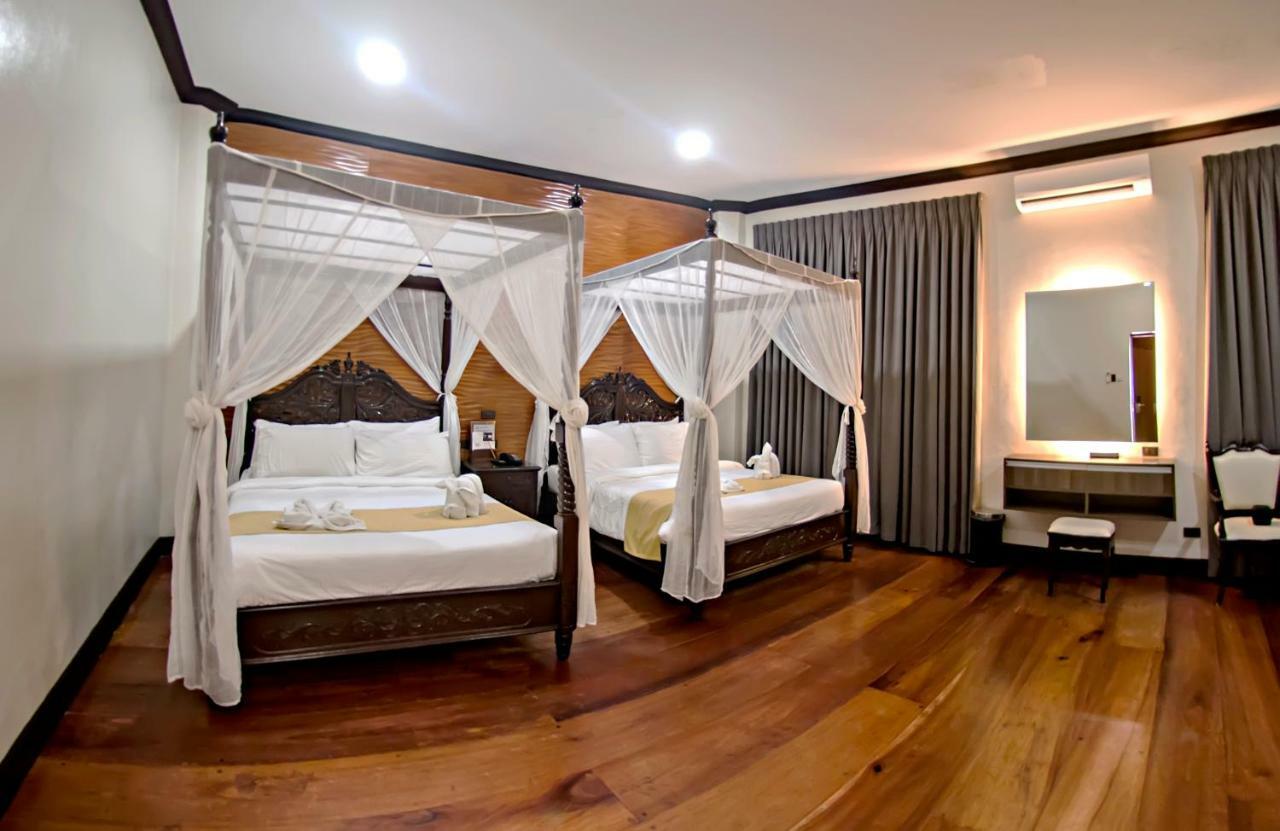 Vigan Plaza Hotel Ngoại thất bức ảnh