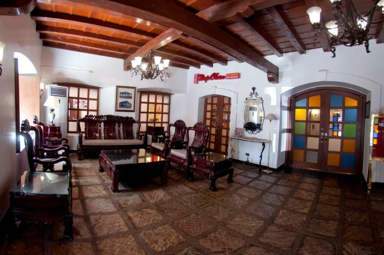 Vigan Plaza Hotel Ngoại thất bức ảnh